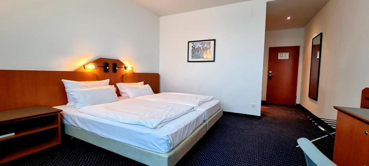 Exo Square Heidelberg/Schwetzingen - By Superfly Hotels エクステリア 写真