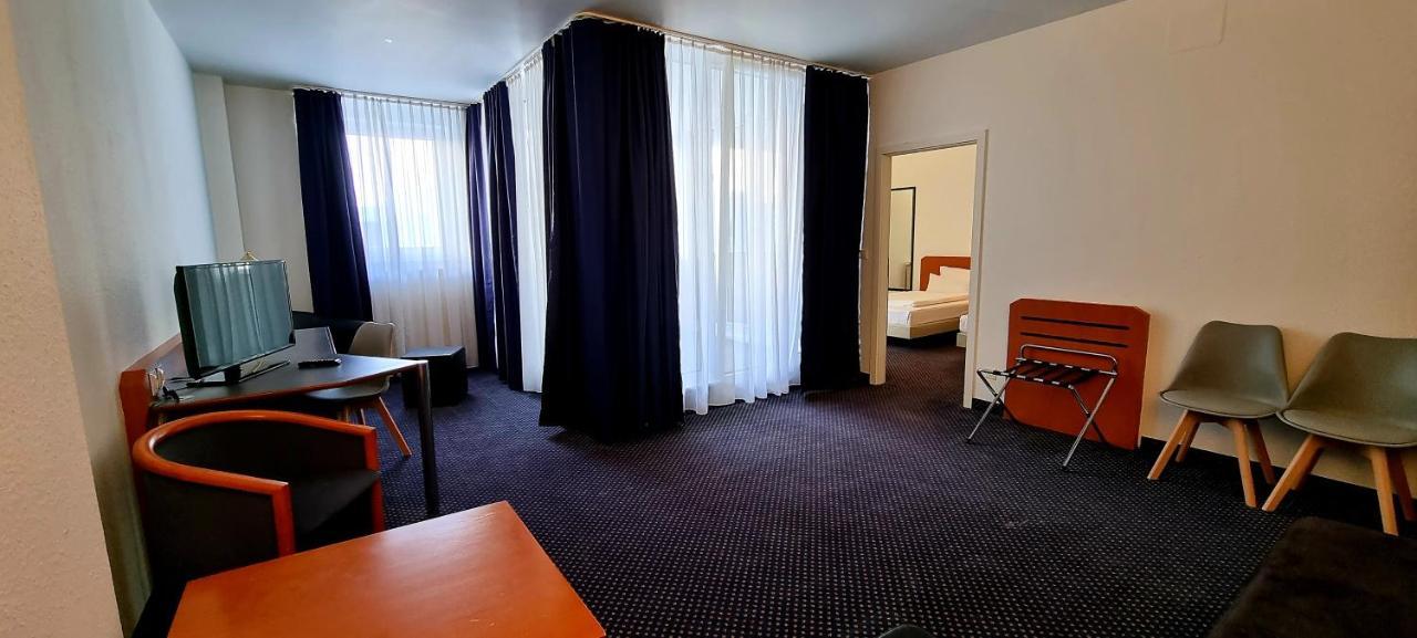Exo Square Heidelberg/Schwetzingen - By Superfly Hotels エクステリア 写真